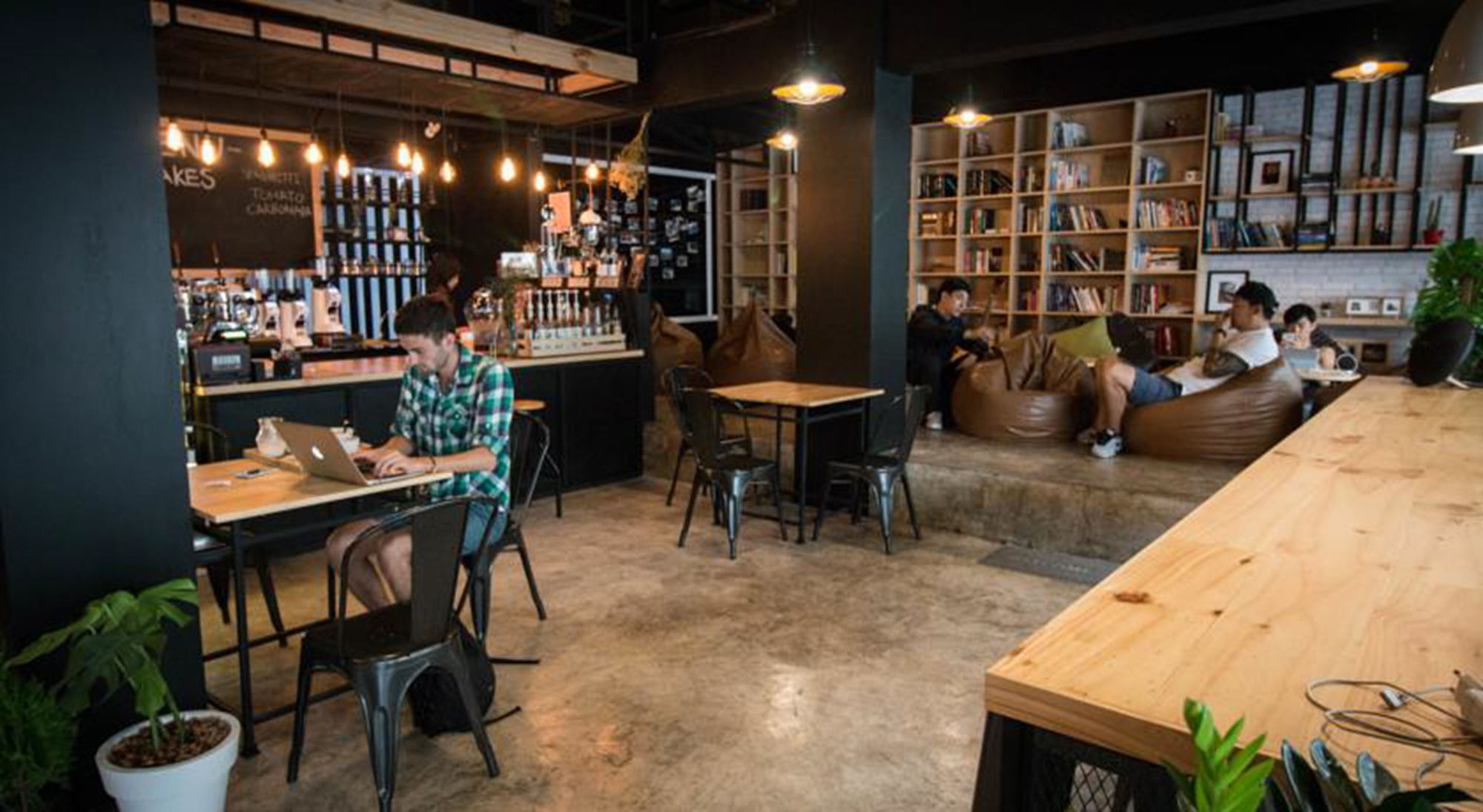 Hostel Marktel & Coffee